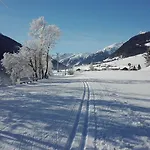 게스트하우스 Tyrol 4*