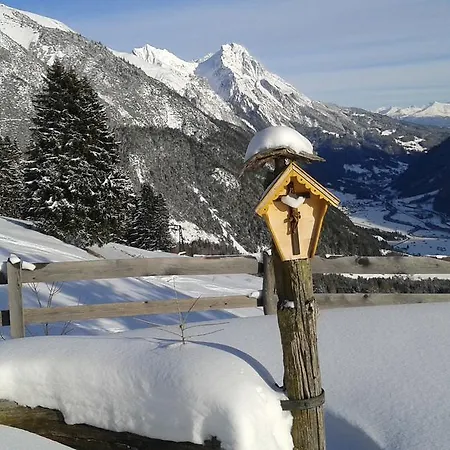 Pensionat Tyrol 4*