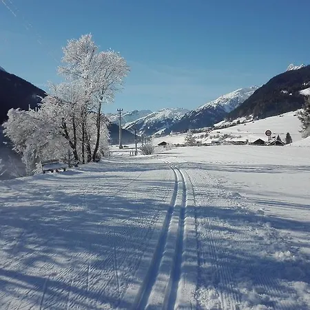Pensionat Tyrol 4*